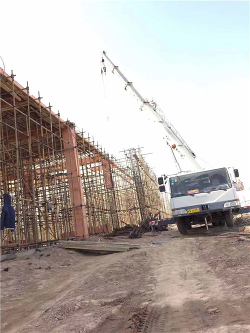 措勤县25 吨、50 吨吊车怎么选？多大重量 / 半径适合对应车型？